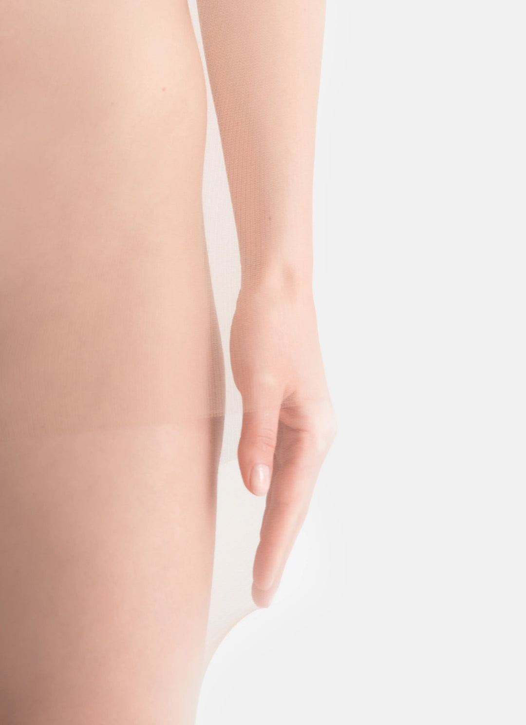 Classic tights with a transparent toe | nadotec DUŠE | 20 DEN beige