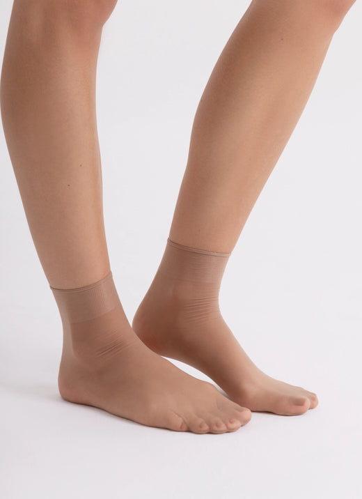 Socks made from durable yarn | nadotec STOPY | 12 DEN beige