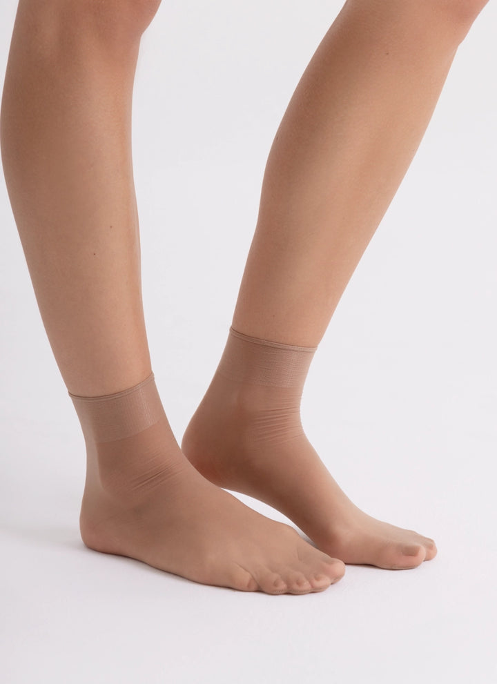 Socks made from durable yarn | nadotec STOPY | 12 DEN beige