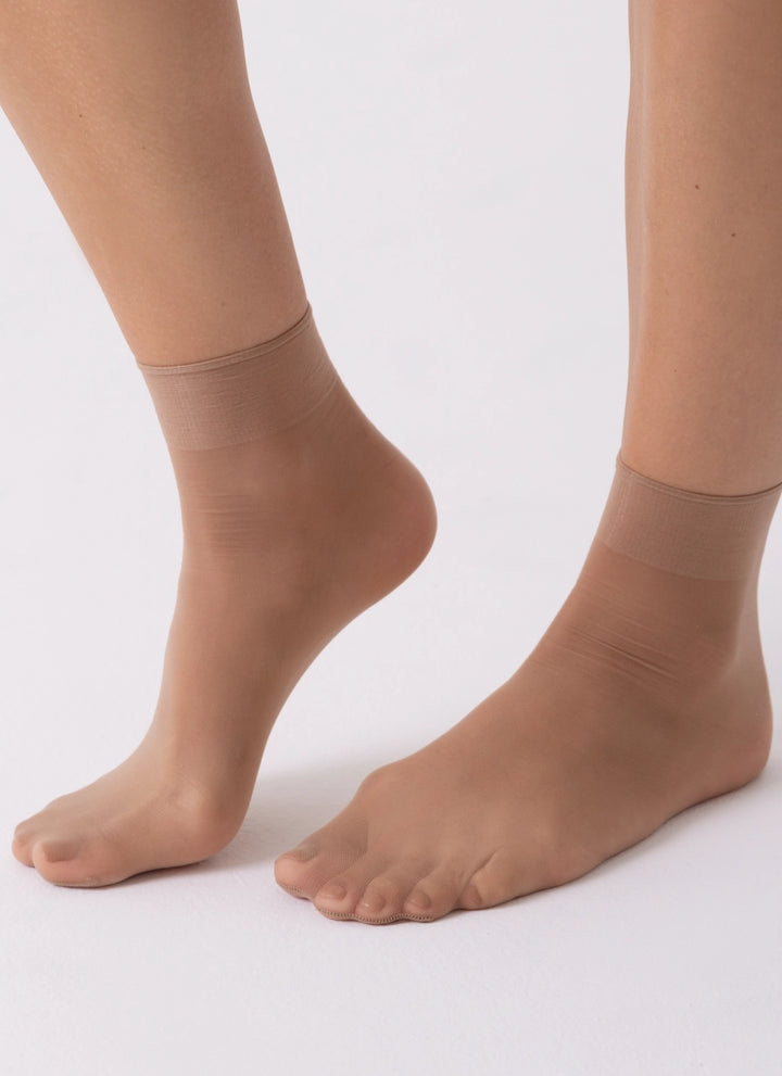 Socks made from durable yarn | nadotec STOPY | 12 DEN beige