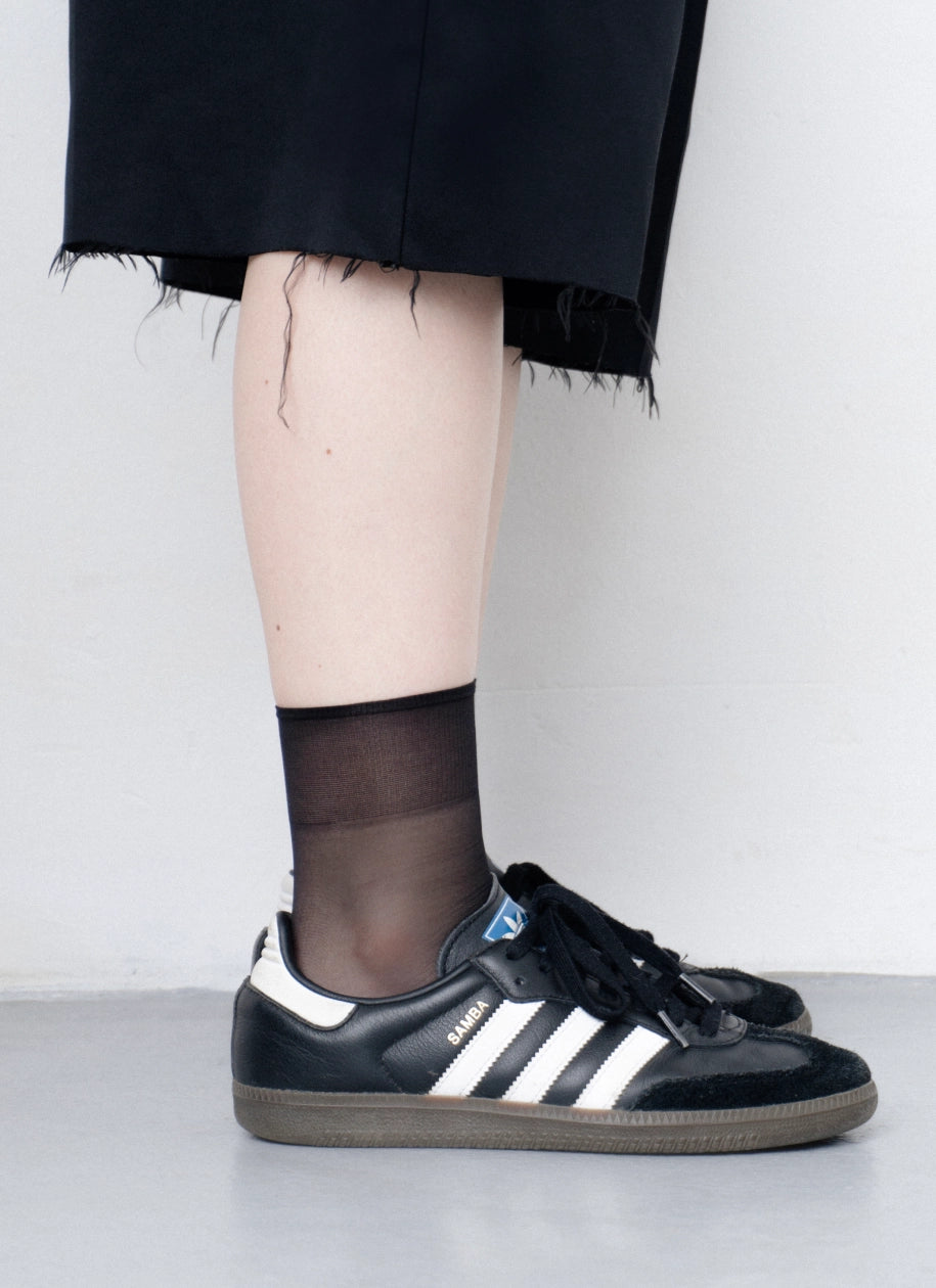 Socks with a transparent toe | nadotec ZEMĚ | 8 DEN black