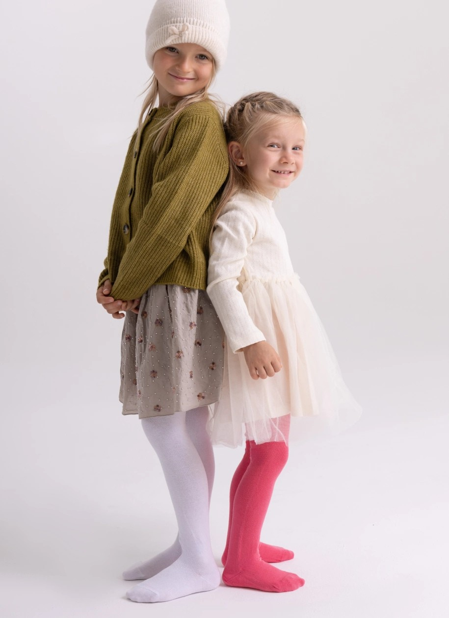 ALL PARTS & COLOURS: Children's tights in a fairy-tale book